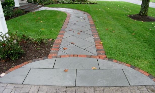 5 Essential Walkway Design Tips for Brewster, MA Homeowners